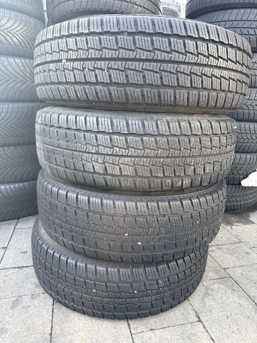 Шини резина 215/70/16с r16c Hankook комплект зимні