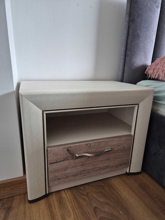 szafki nocne  2 sztuki