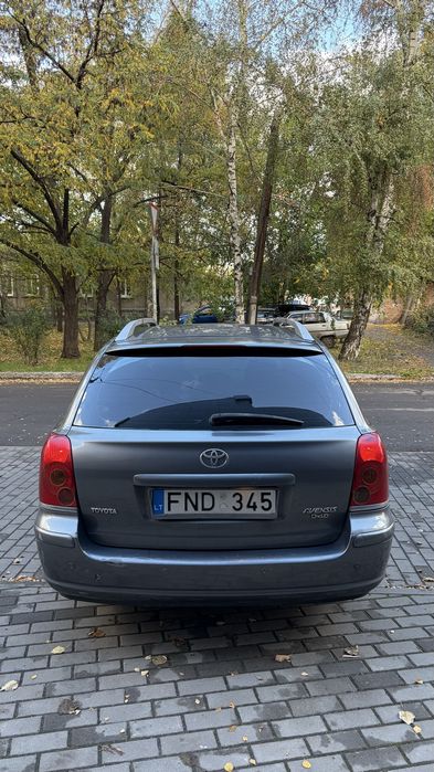 Toyota Avensis 2.0 дізель