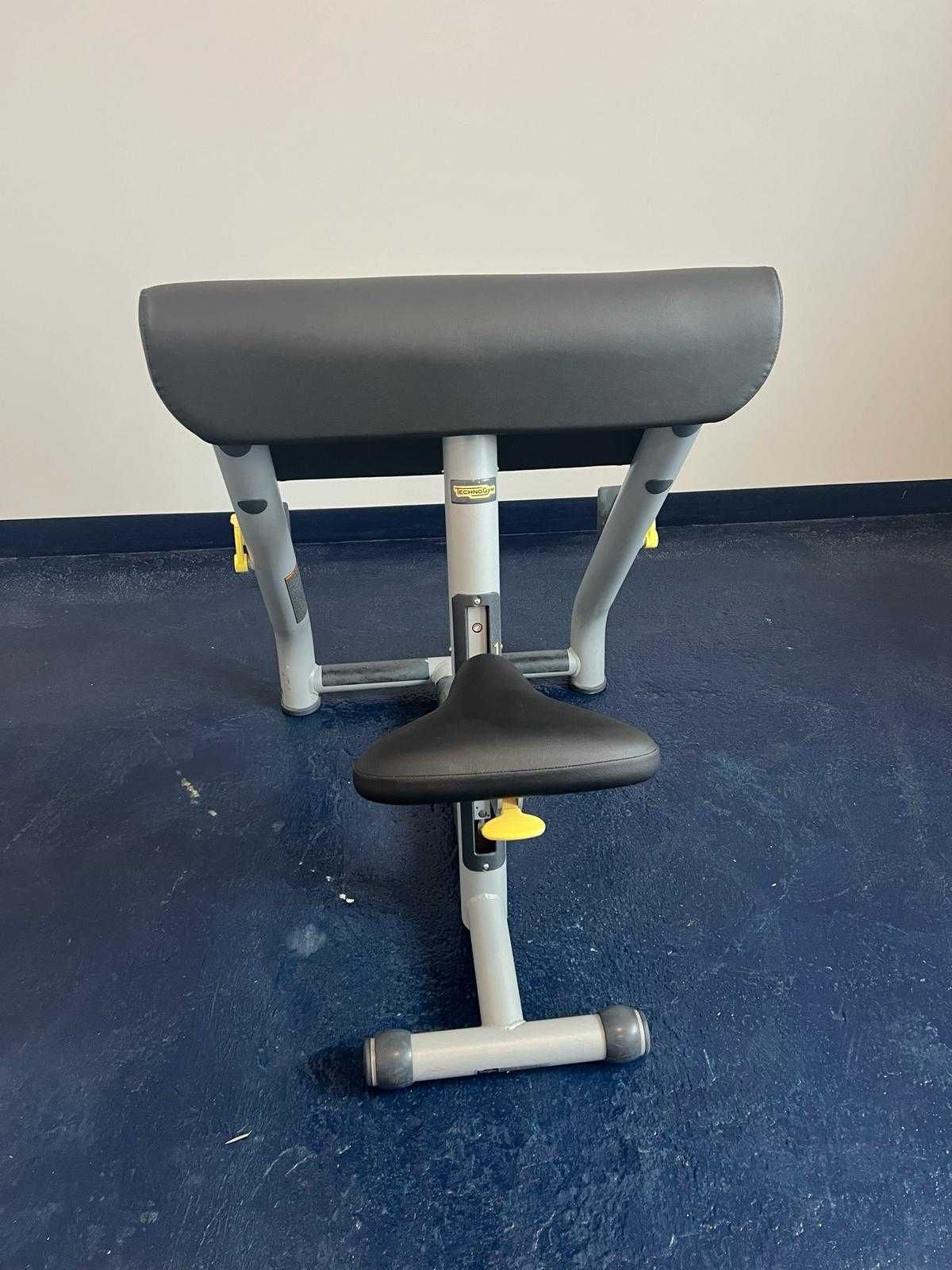 Technogym Scott Bench - Modlitewnik