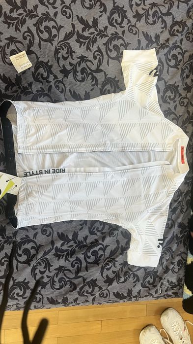 Нова Велосипедна футболка