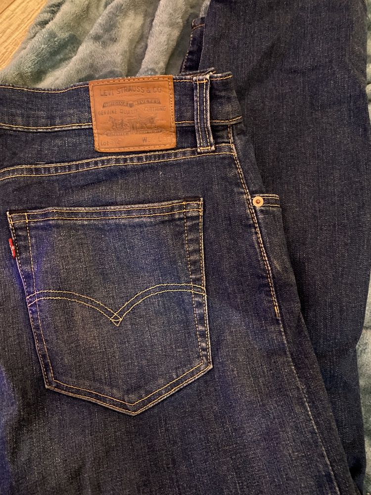 Джинси Levi’s 512