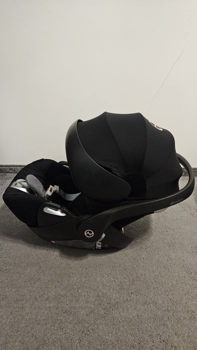 Fotelik cybex z bazą