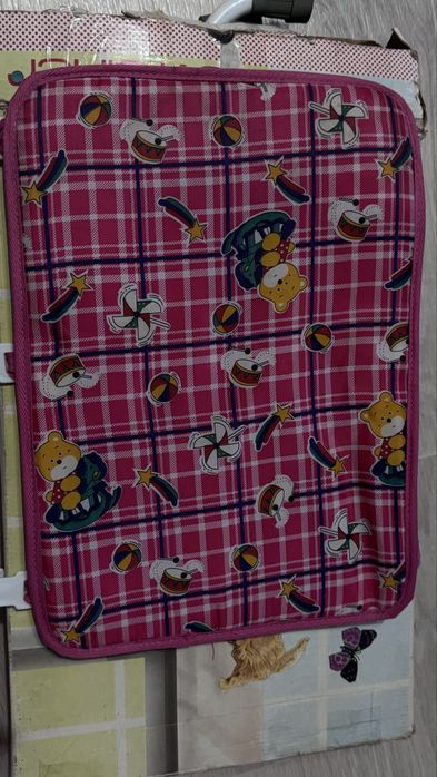 Дитячий стілець