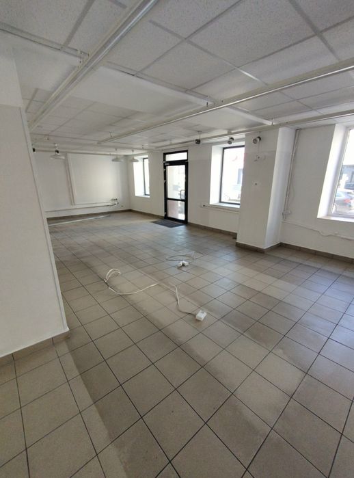 Lokal uslugowy w centrum 35m2 - 100 m2