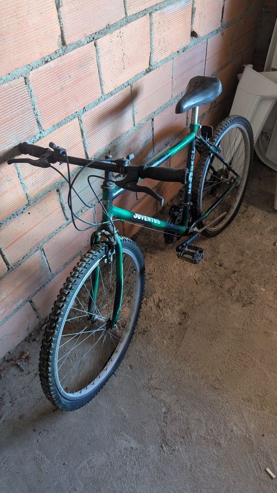 3 Bicicletas 150