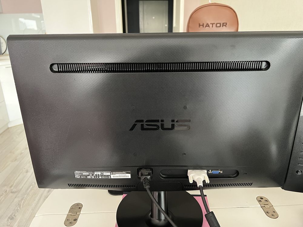 23.6" LED | ASUS VS247 | 1920 x 1080 | 5 мс | 16:9 | VGA, DVI