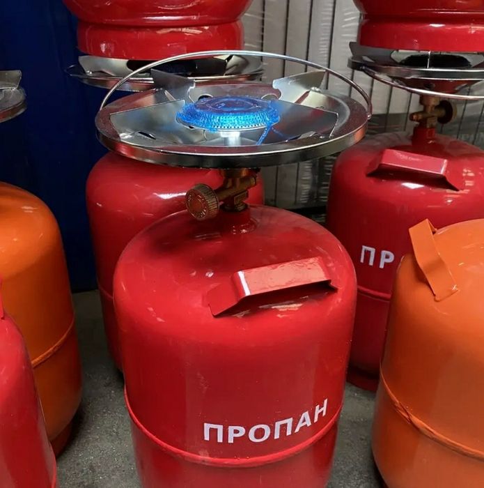 Продам газовый баллон на 12 л с горелкой