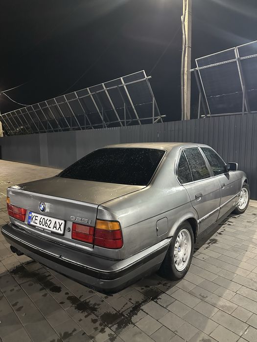 Продам бмв bmw e34