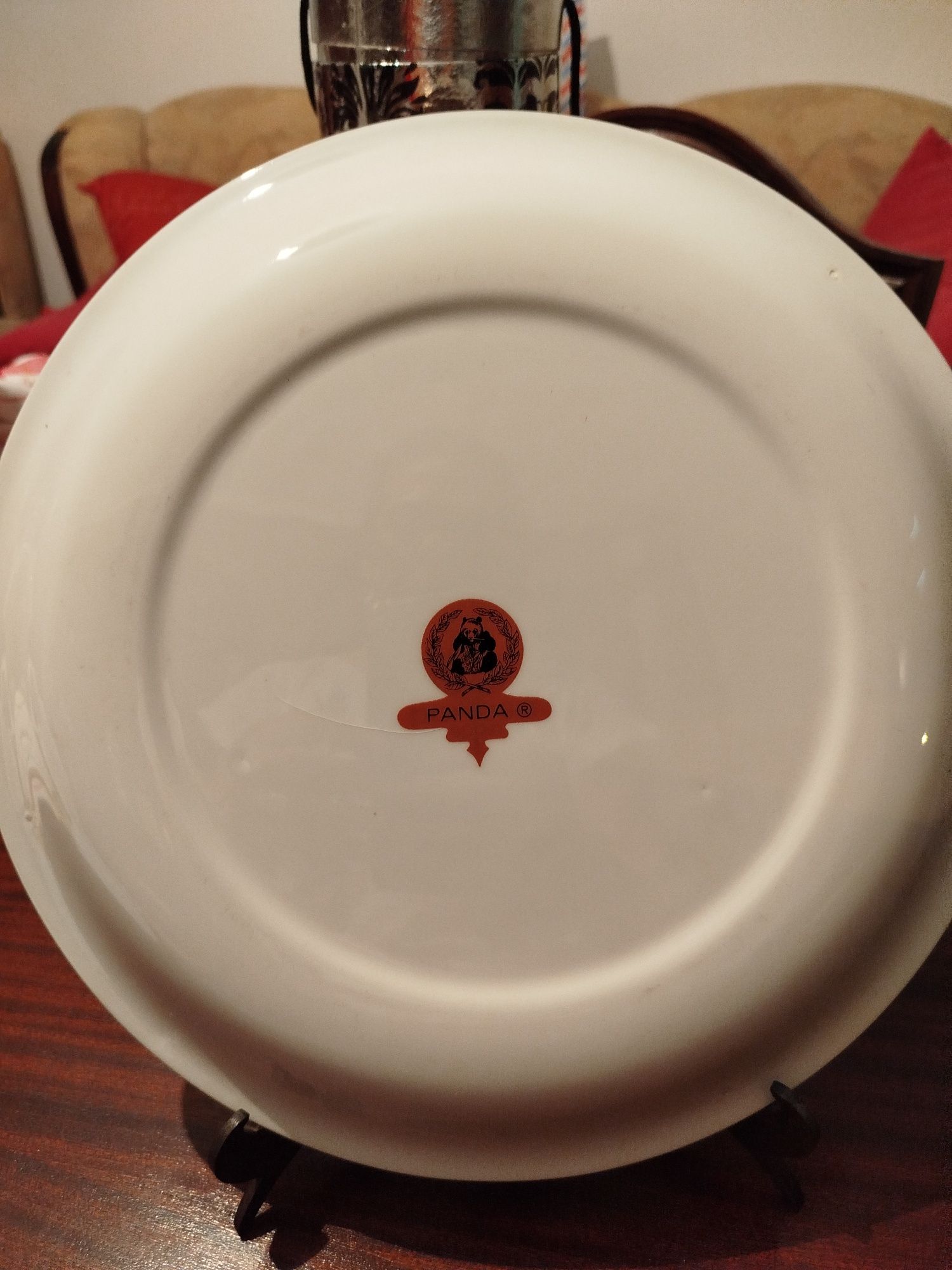 2 Pratos de Porcelana Decorativos com Motivos Orientais - Marca Pan