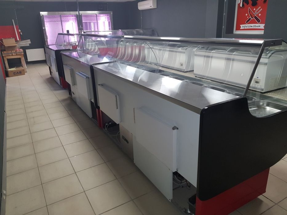 Холодильные Витрины кондитерские мясные  рыбные молочка