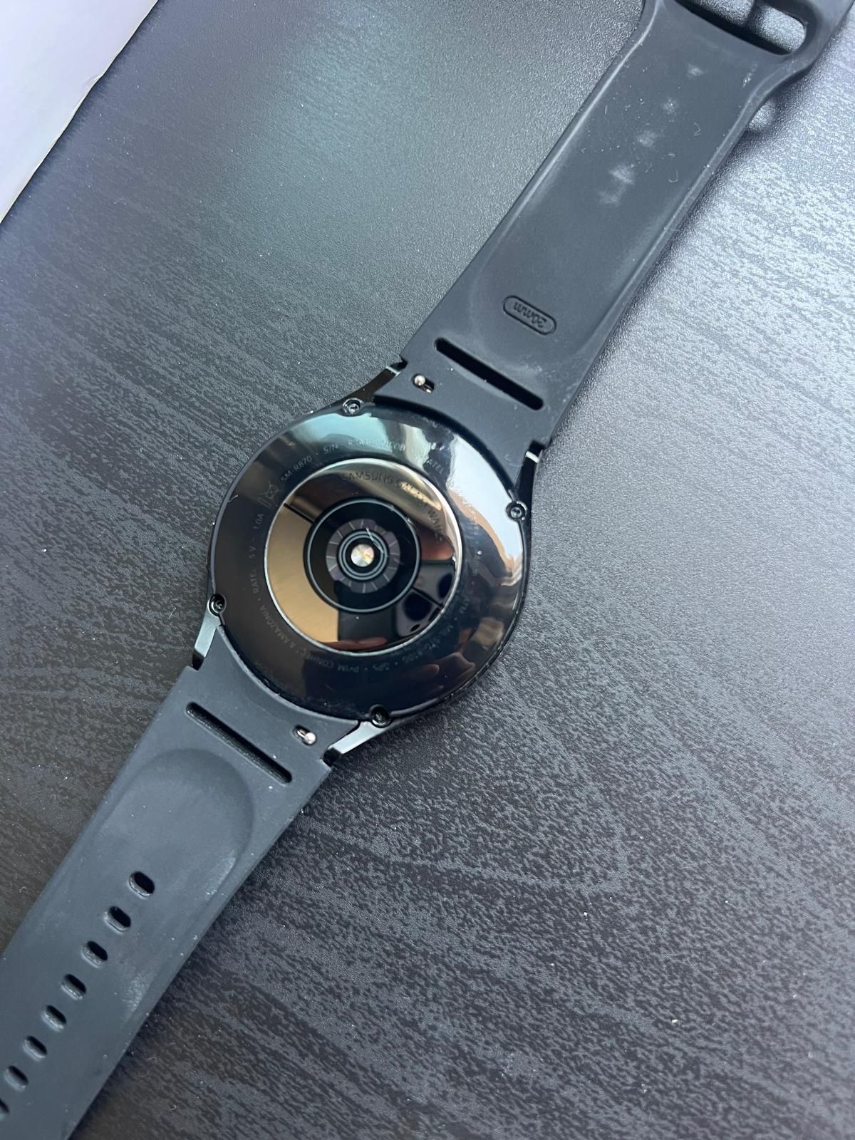Samsung Galaxy Watch 4 / Buds FE