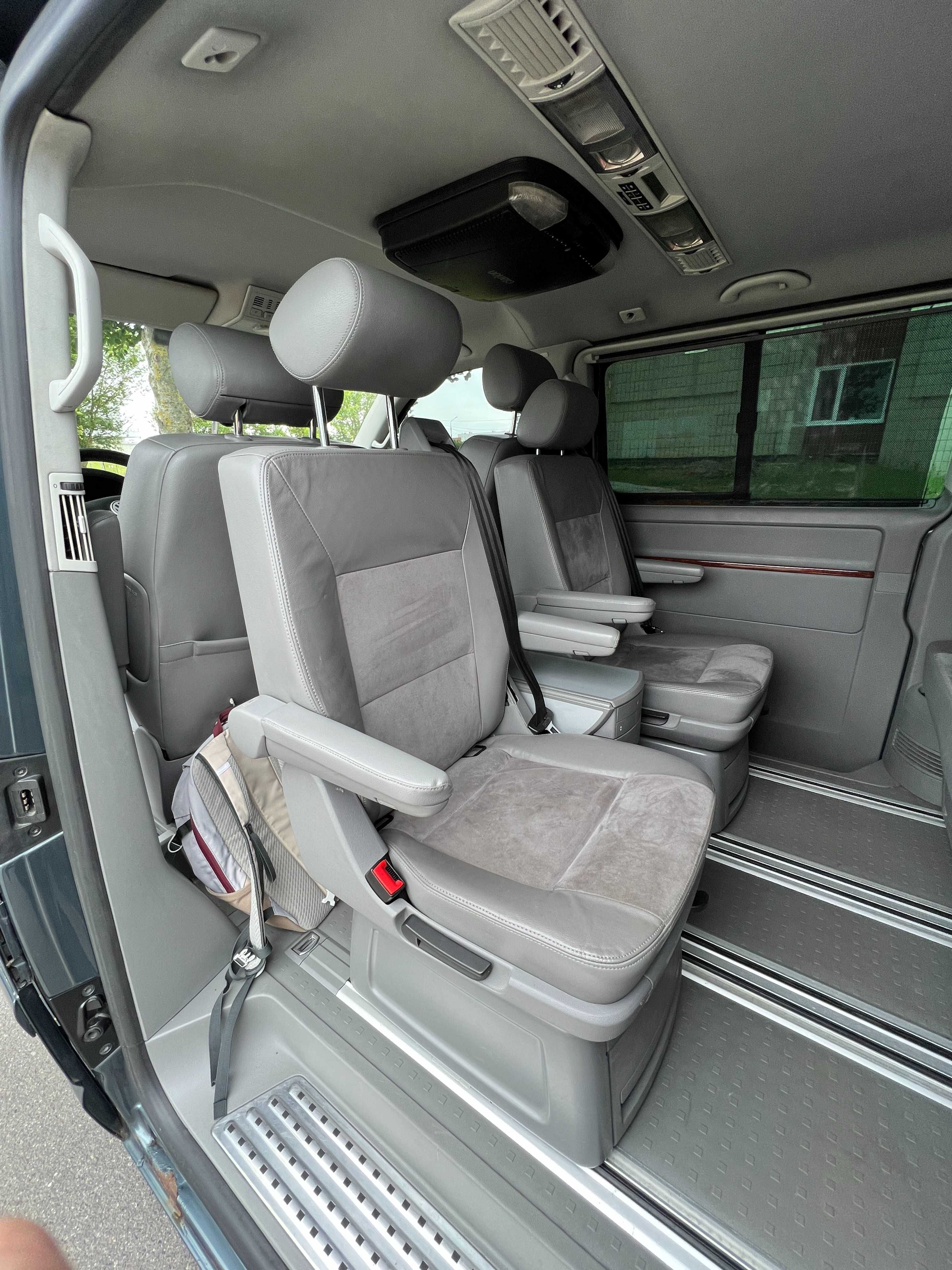 Volkswagen Multivan 2008 III покоління/T5 2.5TDI AT (174к.с.) Highline