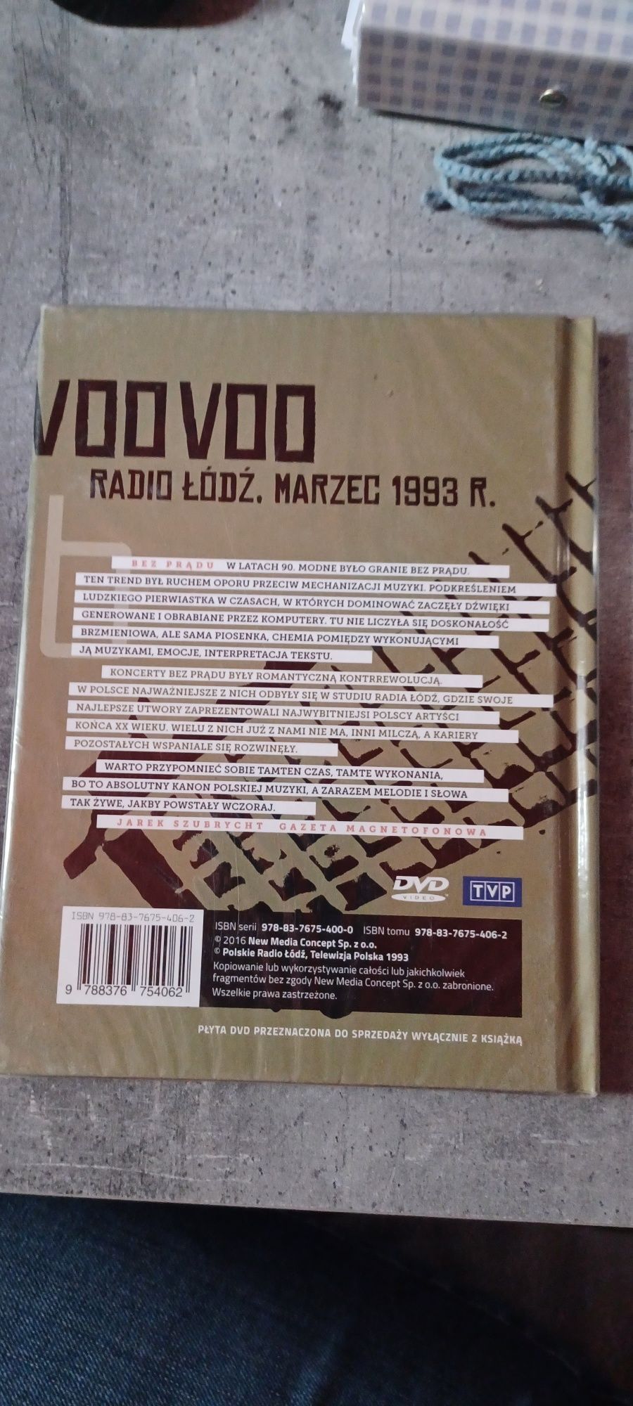 Voo Voo koncert bez prądu DVD + książka