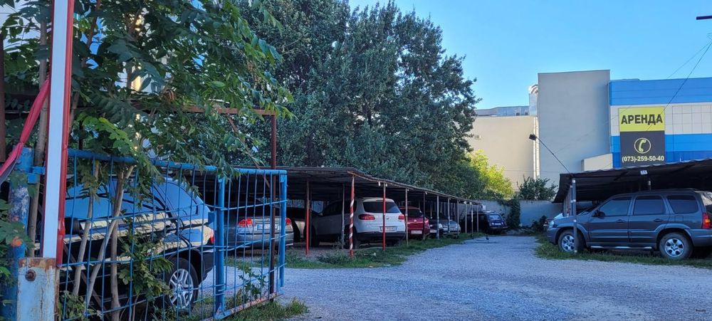 Паркоместо на крытой автостоянке