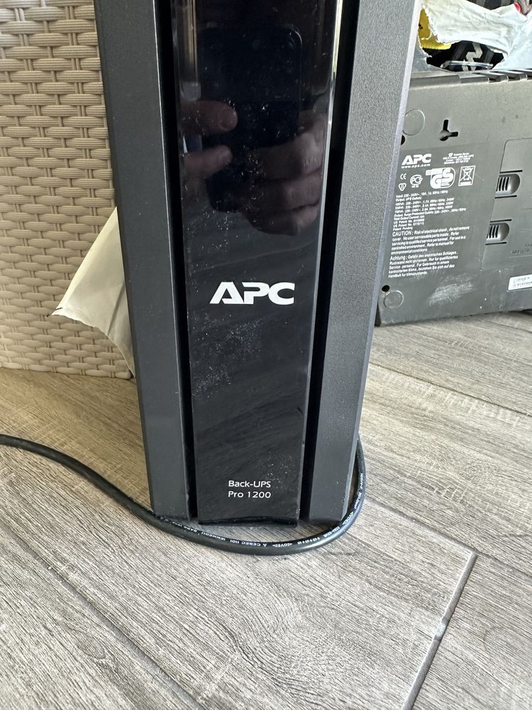 Apc 1200 back-ups Pro