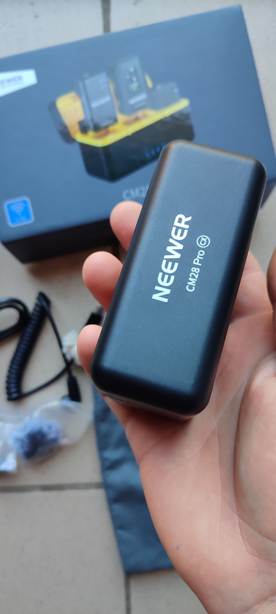 Петлічна мікрофонна система Neewer CM28 pro