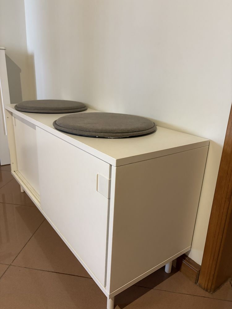 Sapateira em excelente estado IKEA