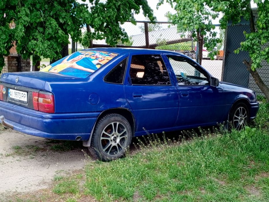 Продам Опель вектра 1,8