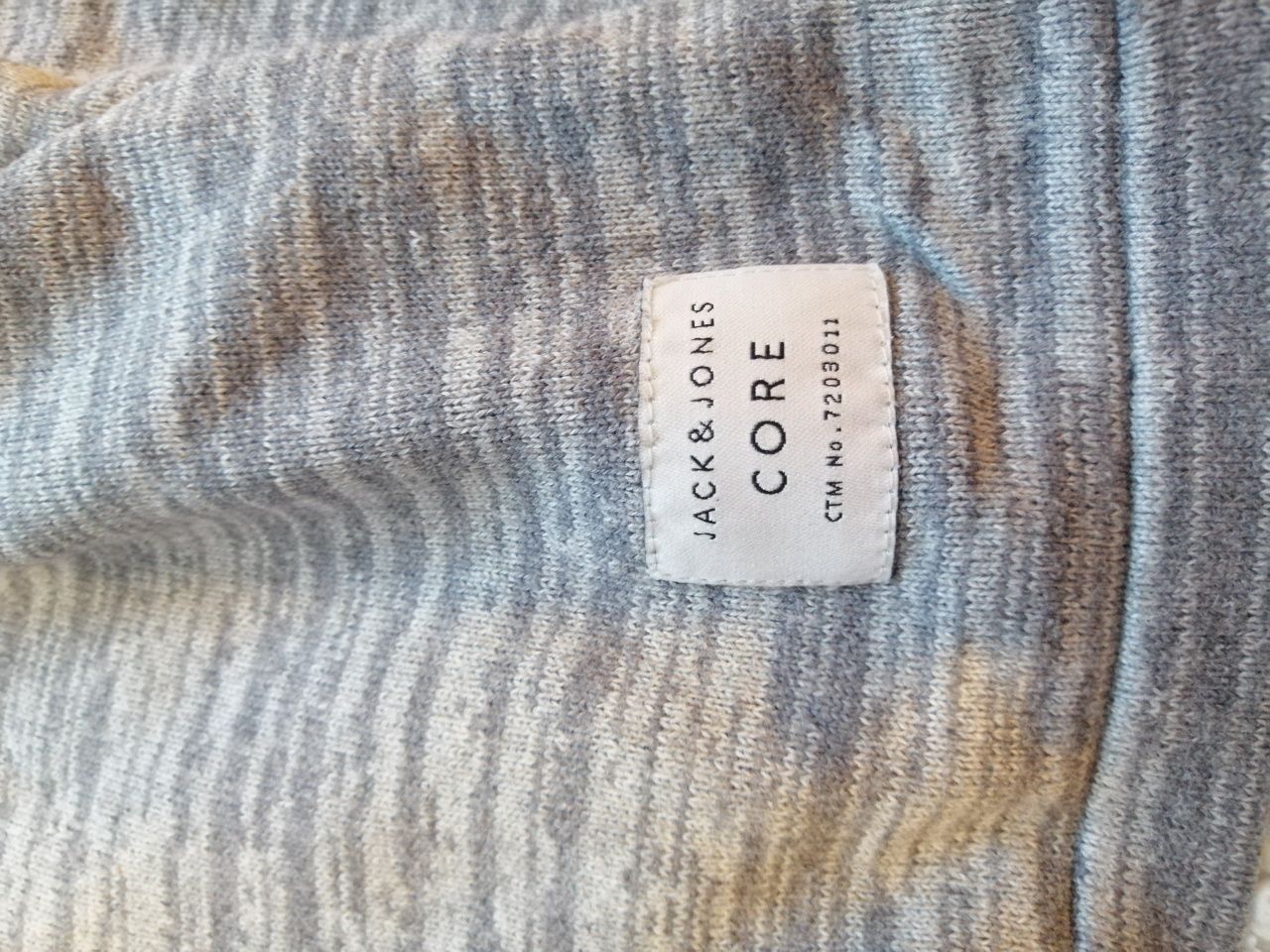 Sweter cienki szary