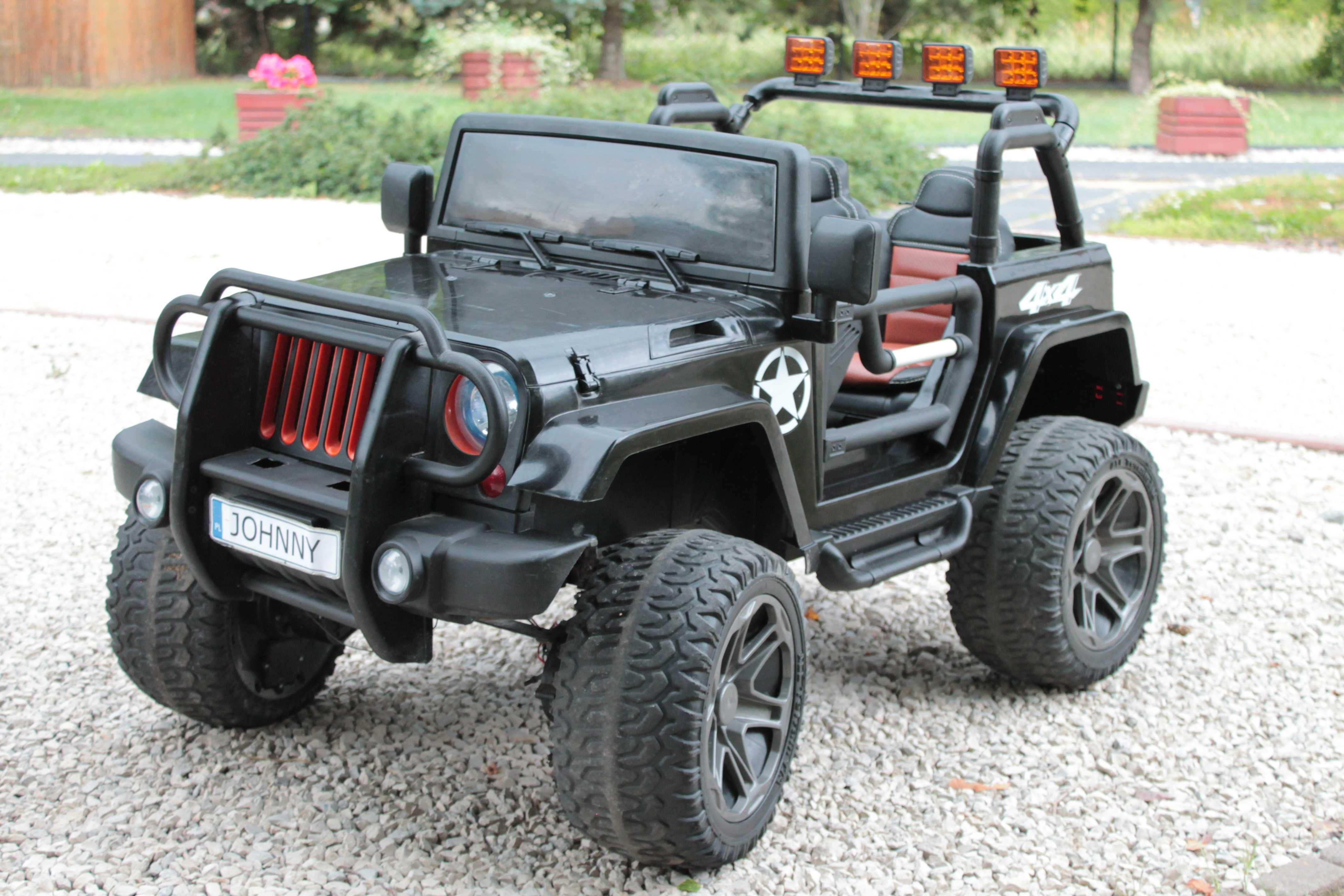 Jeep Czarny Monster 4x4 elektryczny / sprawny