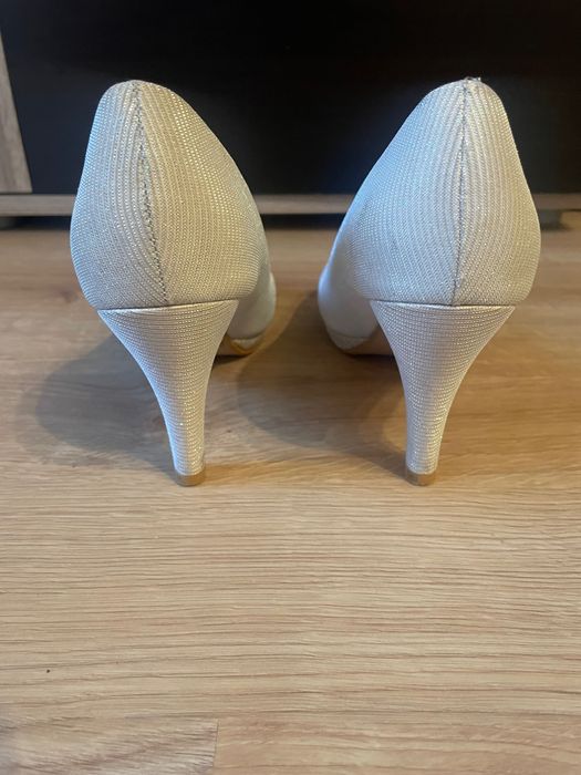 Mieniące pantofle r. 39