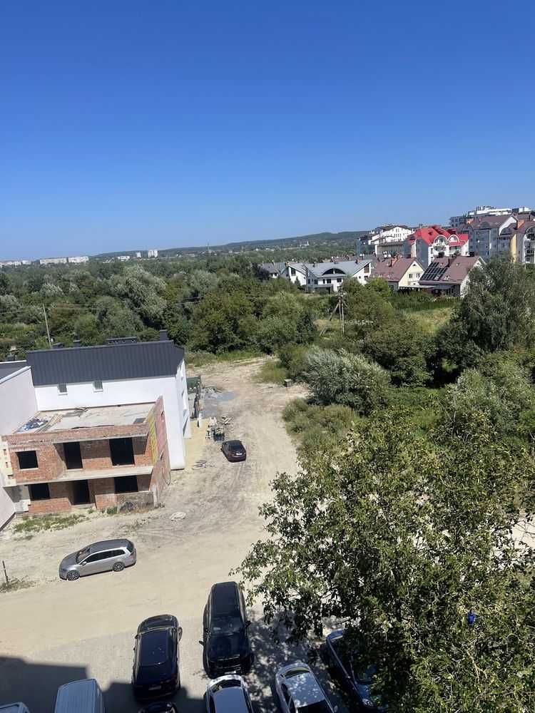 2-к. кв. з паркінгом а в ЖК “R2 Residence”, за вул. Роксоляни