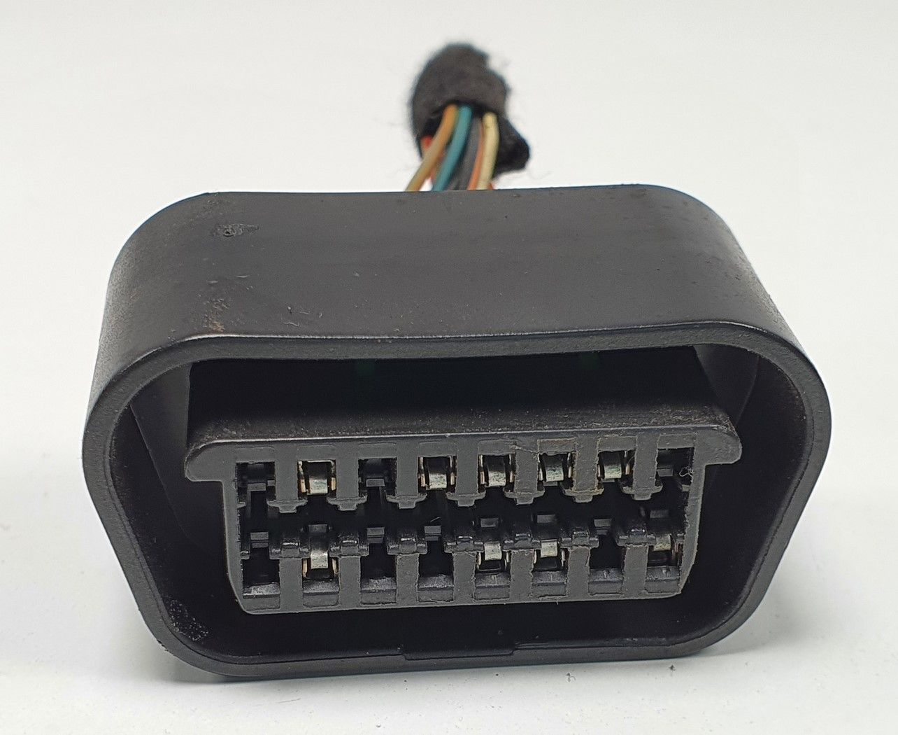 GNIAZDO DIAGNOSTYCZNE OBD2 FORD MONDEO MK3