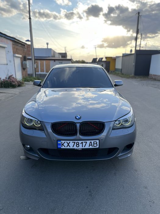 У продажі БМВ Е 60 2.5 бензин