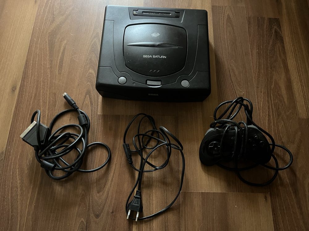 Sega Saturn + Comando