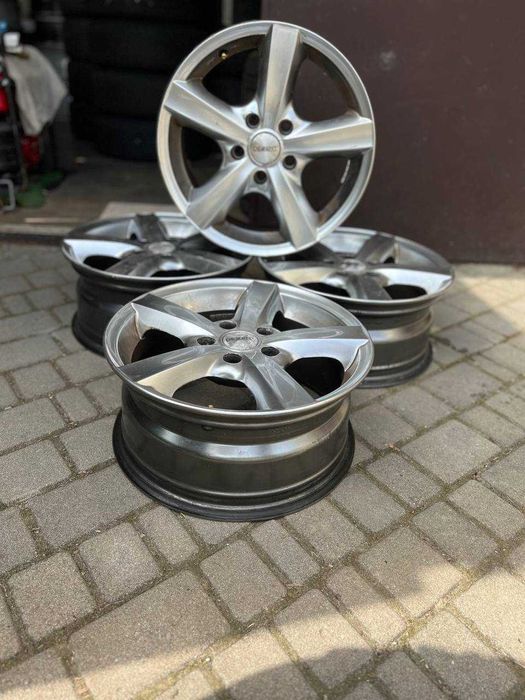 Диски Dezent  5*114.3 + шини  R16 225/55