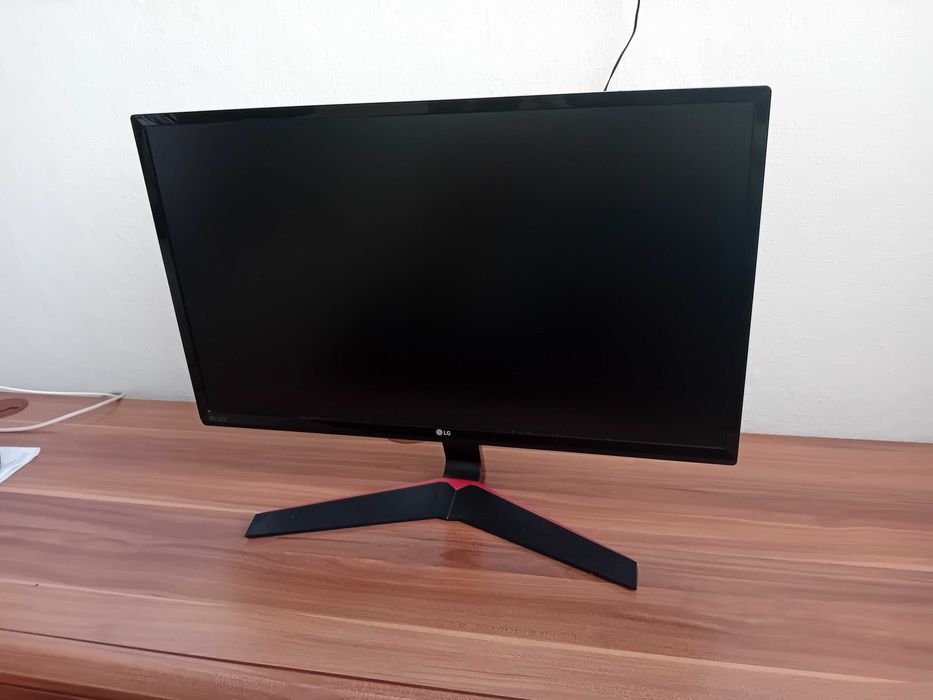 Full HD IPS LG Monitor 24 cali HDMI kabel