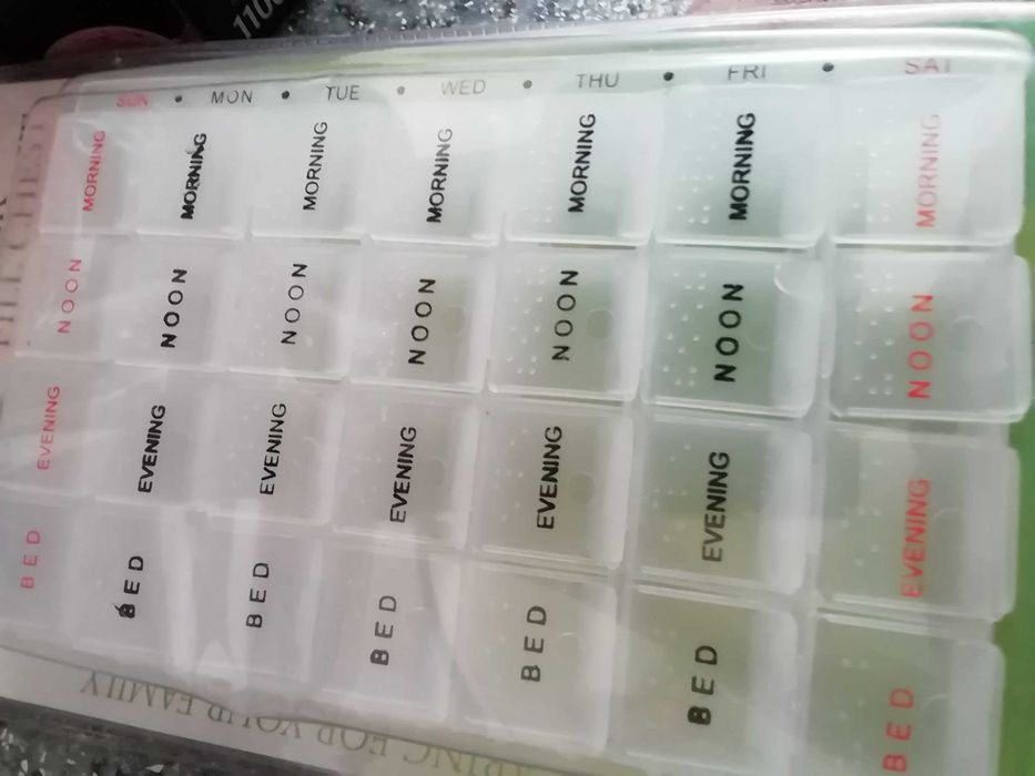 Dystrybutor na leki tabletki nowy
