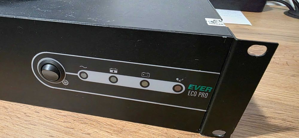 Zasilacz UPS EVER ECO Pro 1000 AVR 1000VA 650W
