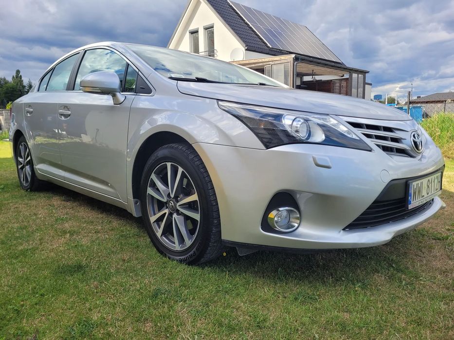 Toyota Avensis Toyota Avensis Salon Polska bogate wyposażenie automat