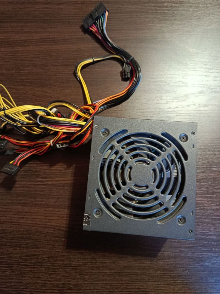 Блок питания Aerocool VX 500