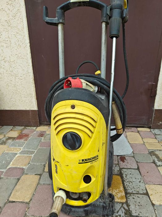 Мийка автомобільна Karcher 7/18