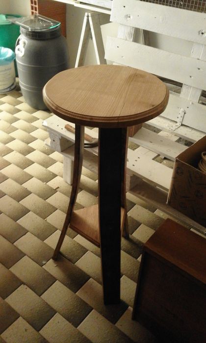 Bancos feitos de pipa