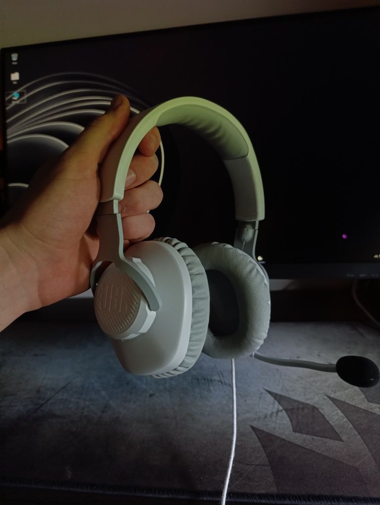 Słuchawki JBL Quantum 100