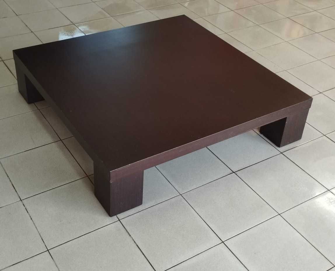 Mesa de Centro em wengue