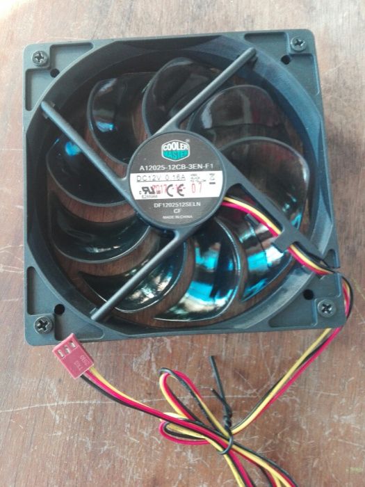 Ventoinha Cooler Master. NOVA.