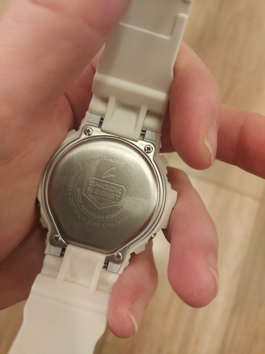 Casio G-Shock DW- 6900NB-7ER Eminem