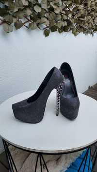 Sapatos de mulher