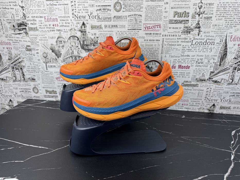 Оригінал Розмір 42.5 Кросівки Hoka One One Tecton X / Взуття