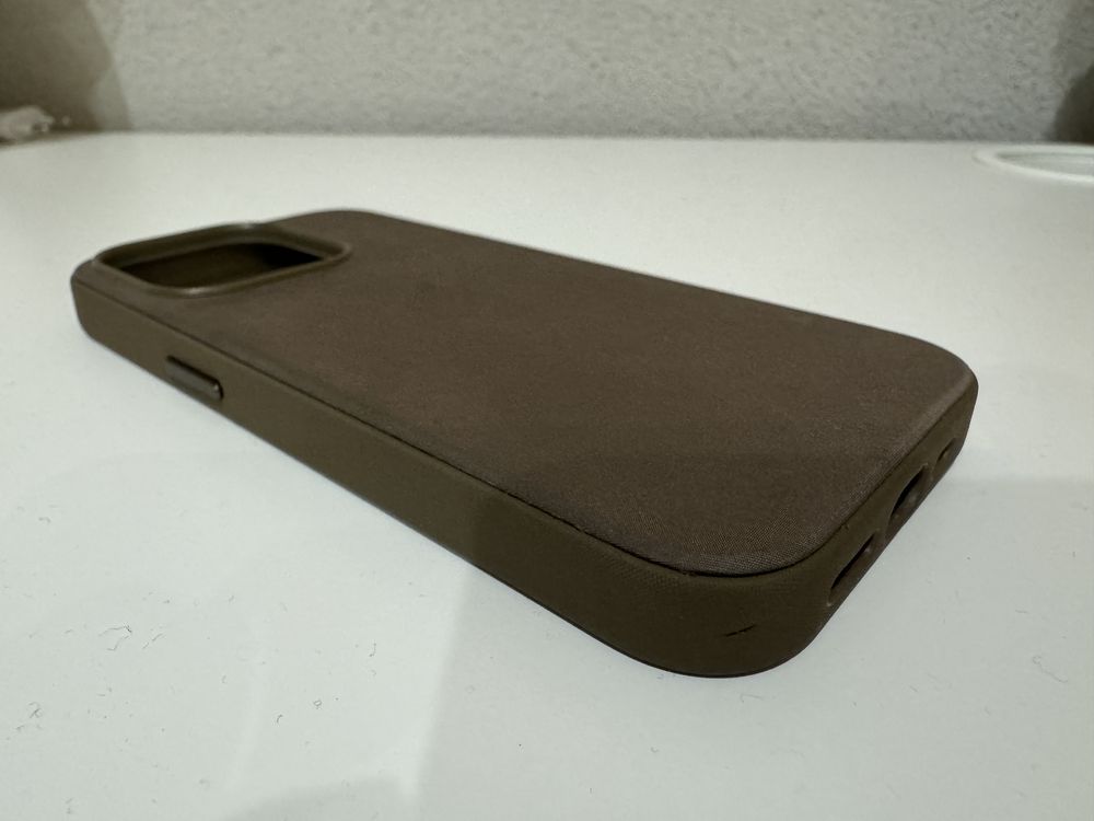 Чохол Apple FineWoven Case with MagSafe для iPhone 15 Pro Taupe AAA