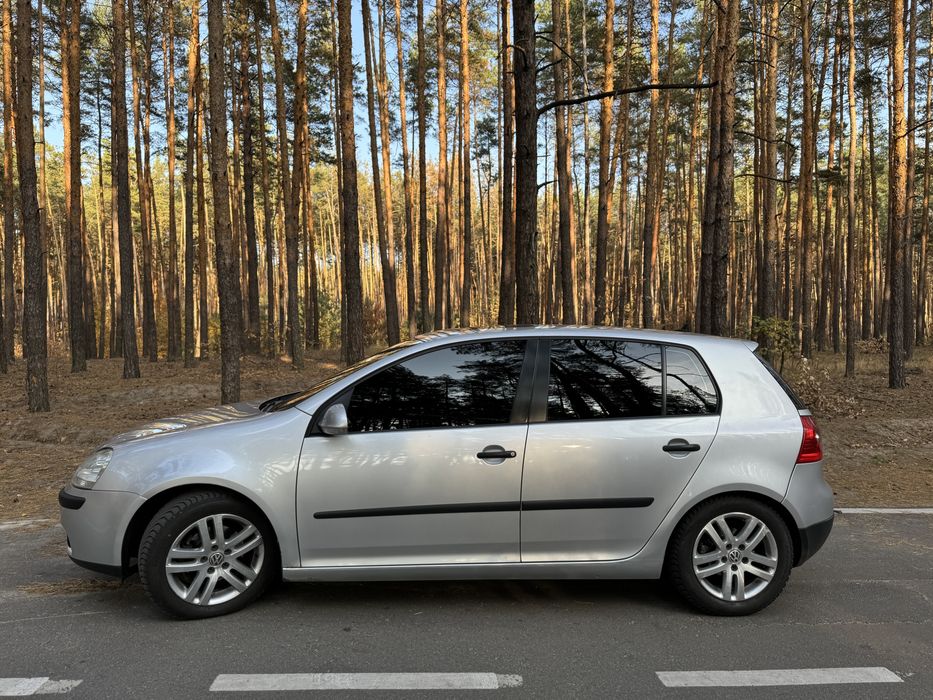 Продам власний автомобіль Гольф 5. Golf V 1.6 MPI 102 кс Газ/бензин