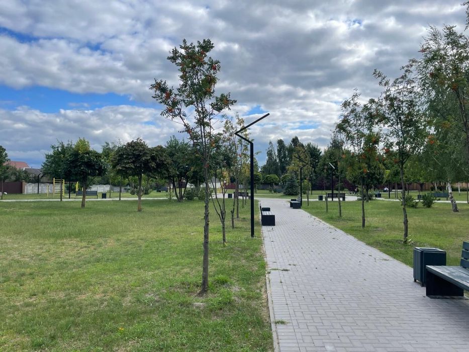 Продаж ділянки 16 сот в центрі с.Вишеньки