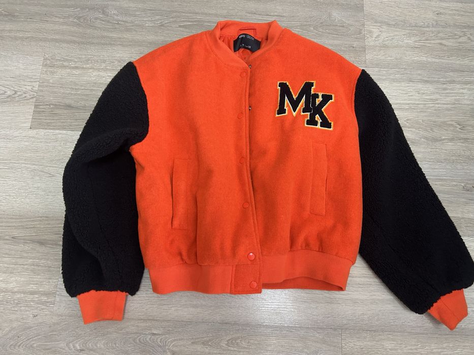 Бомбер. Демісезонна куртка жіноча, для дівчинки.