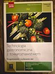 Technologia gastro z towar Przygotowywanie i wydawanie dań 1 HGT.02