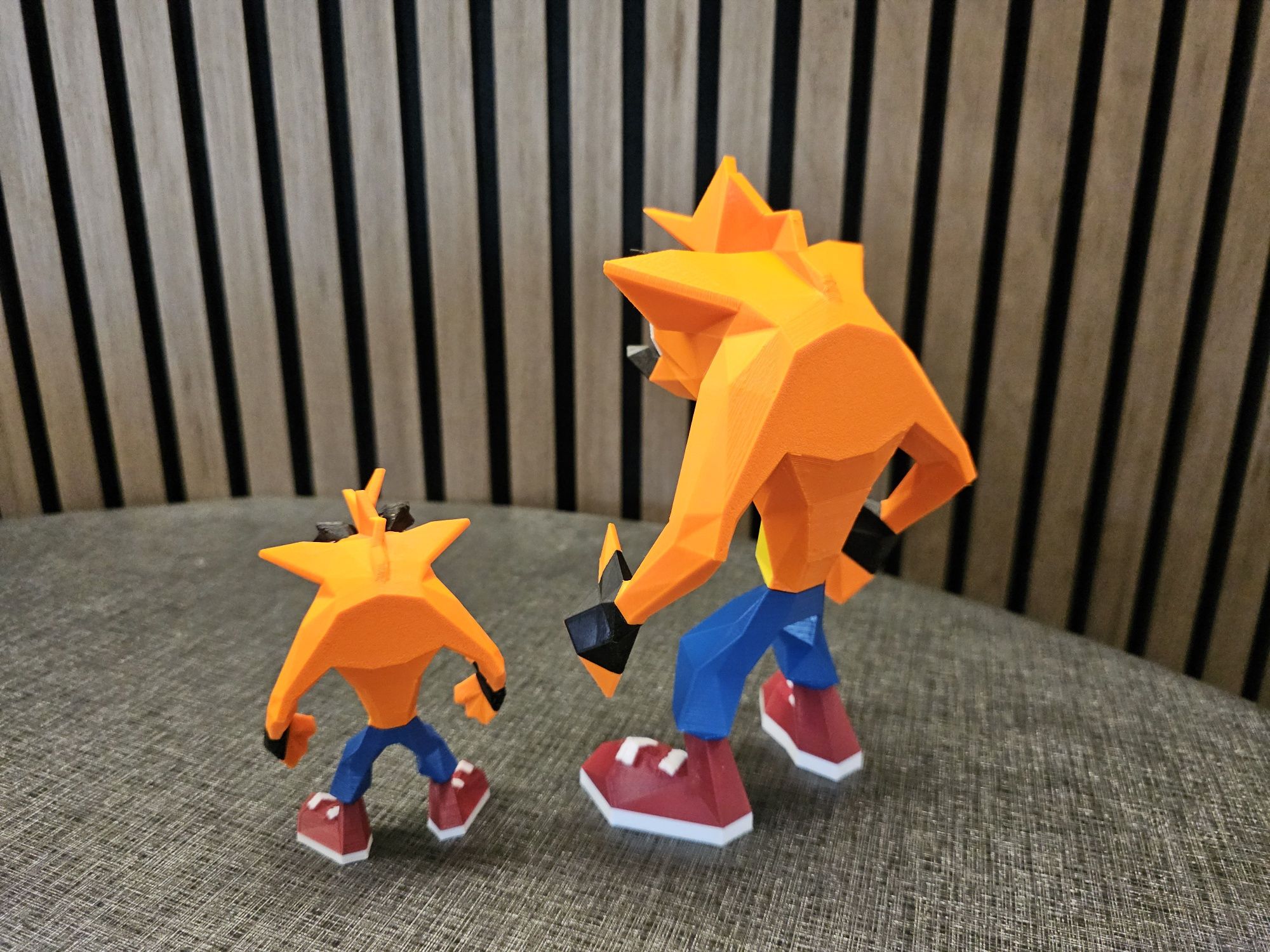 Figura Crash Bandicoot 20cm Petg
